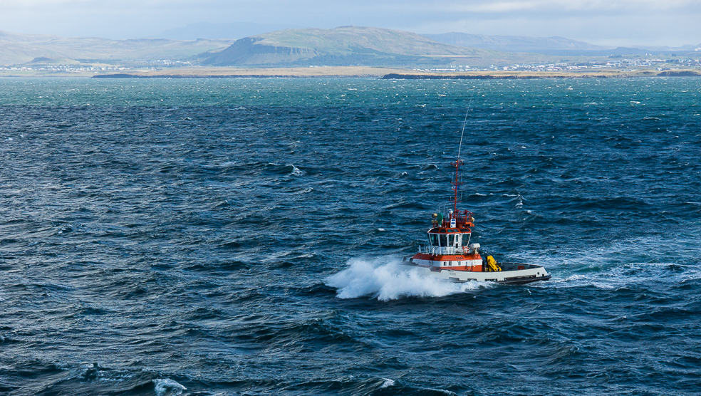 20240910_0145_Island